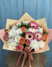 Букет цветов из:  Розы, Герберы и Хризантемы #REPLACE_PRED# Кимовске