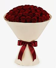 Букет 101 Бордовая роза Блэк Бакарра в Кимовске