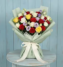 Букет цветов из:  Розы #REPLACE_PRED# Кимовске