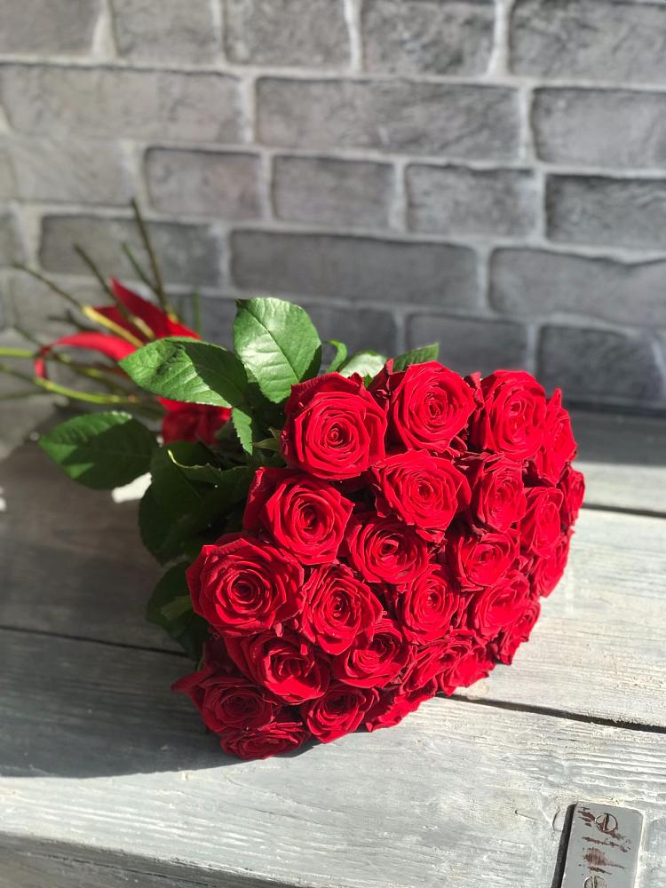 Букет Красные розы Фридом в Кимовске