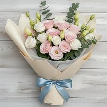 Букет цветов из:  Лизиантусы в Кимовске