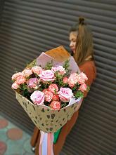 Букет цветов из:  Розы #REPLACE_PRED# Кимовске