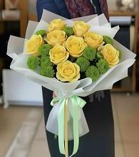 Букет цветов из:  Хризантемы и Розы в Кимовске