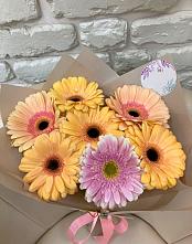Букет цветов из:  Герберы #REPLACE_PRED# Кимовске