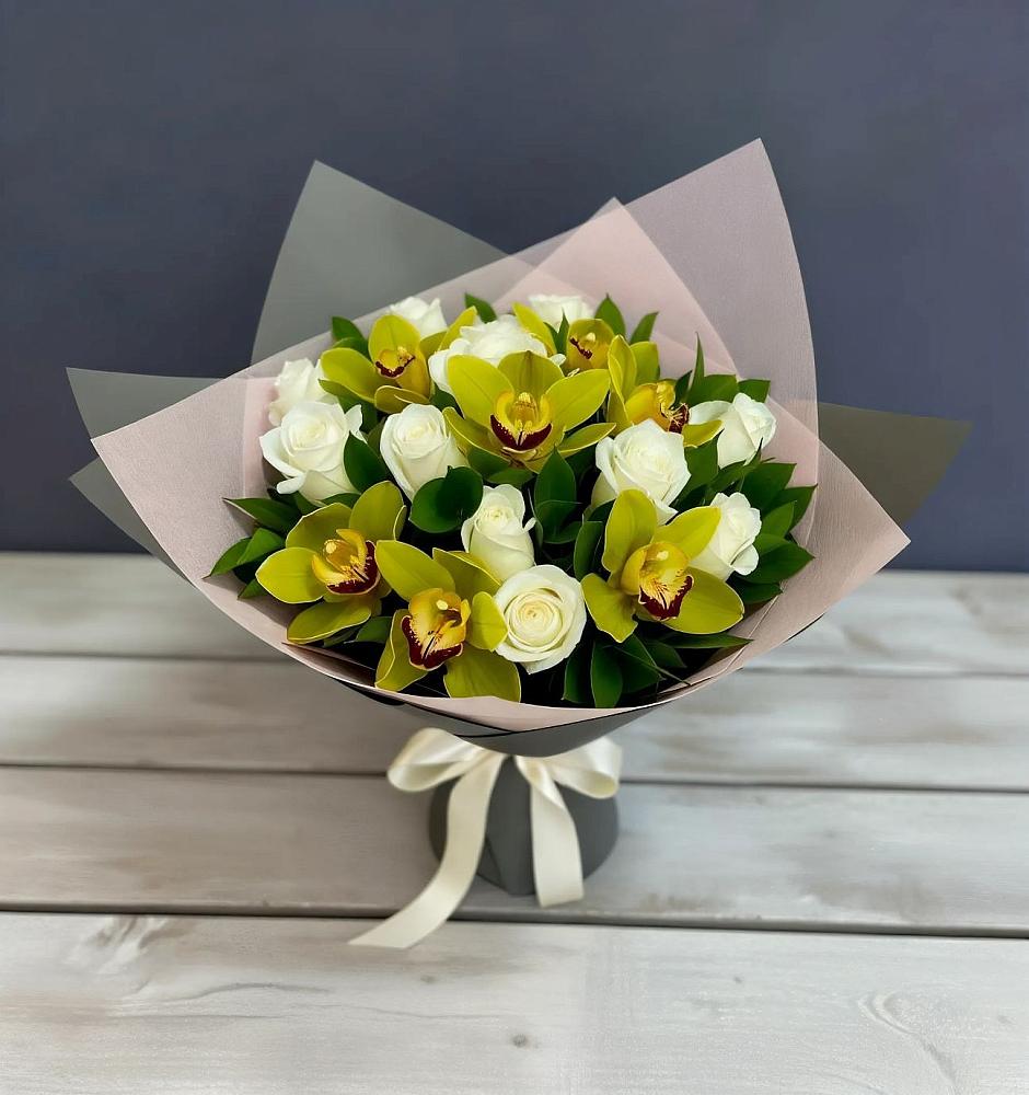 Букет цветов из: Орхидеи и Розы в Кимовске