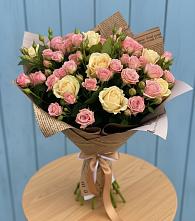 Букет цветов из:  Розы #REPLACE_PRED# Кимовске